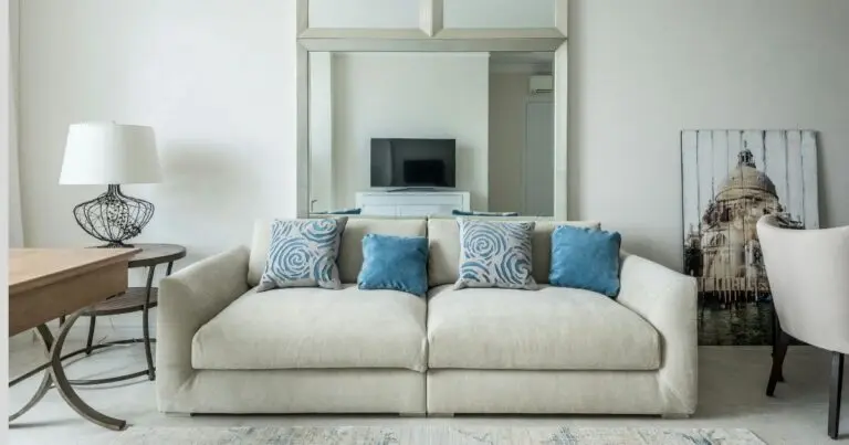 what colours go with grey sofa