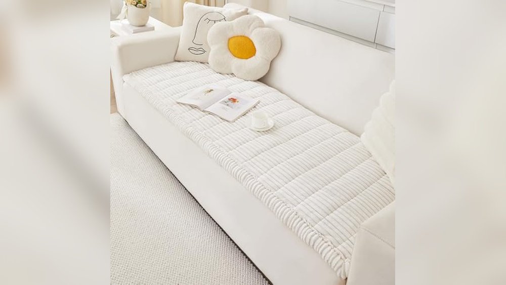 Best Couch for Family With Dogs