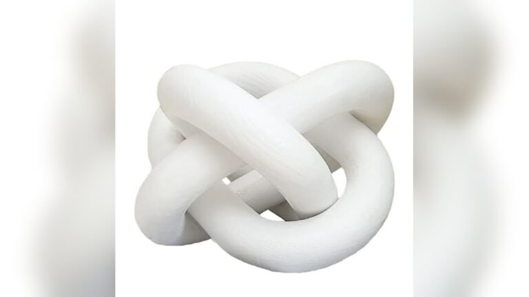 Best Decor for White Coffee Table