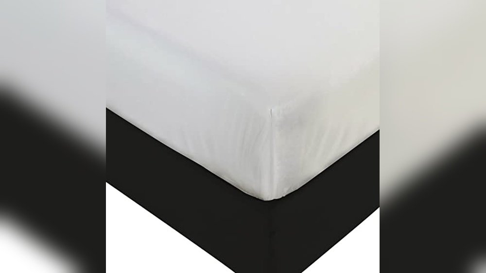 Best Mattress Cover for Bed Wetters