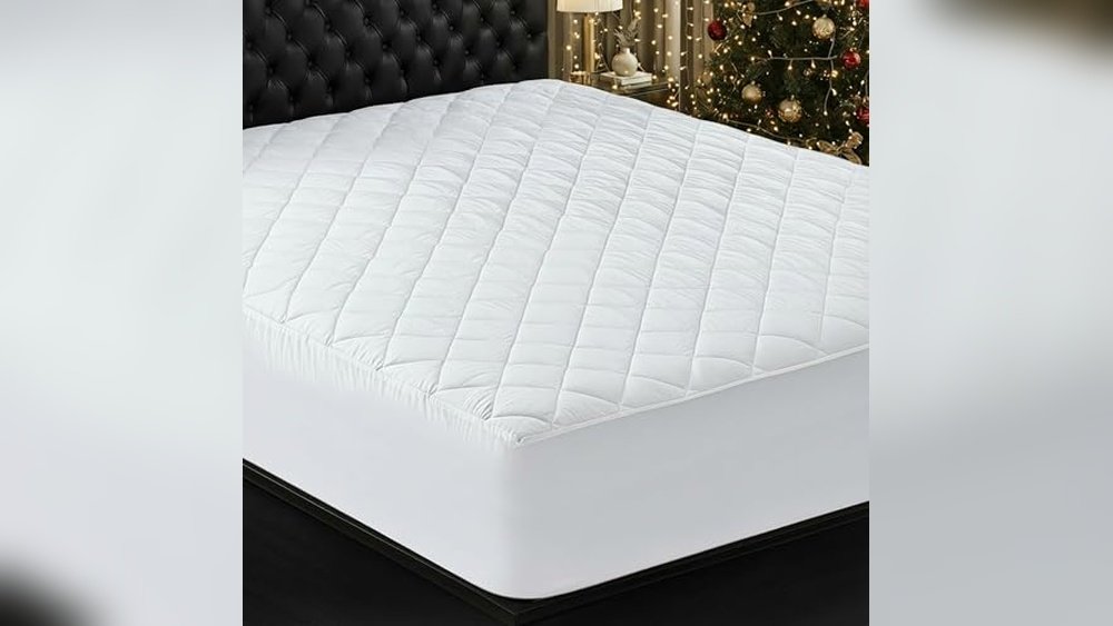 Best Mattress Cover for Hybrid Mattress