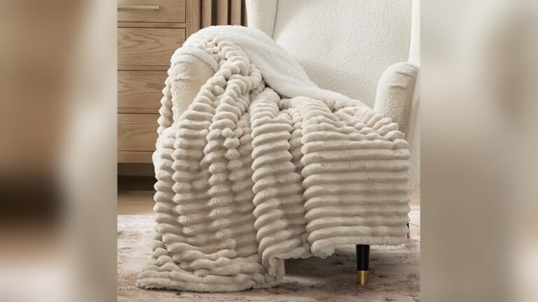 Best Throw Blanket for Couch
