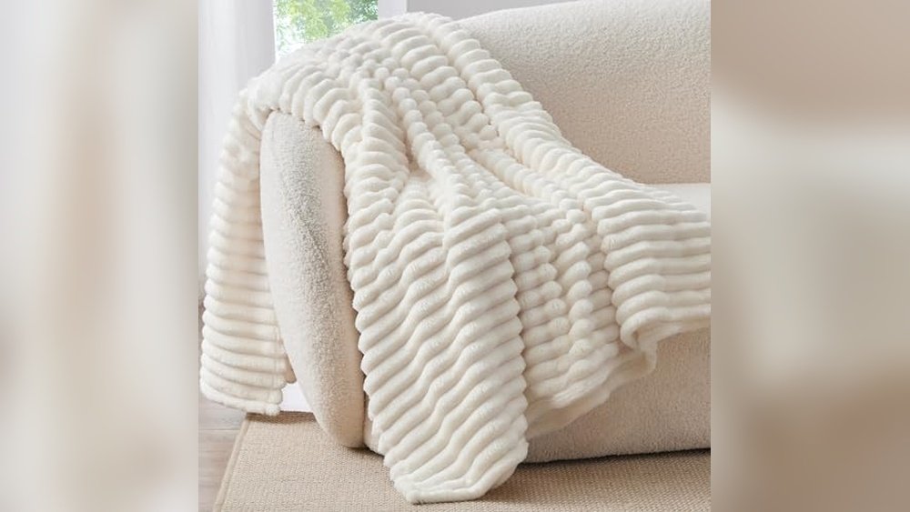 The Best Throws for Sofas