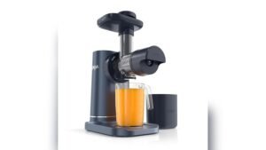 5 Best Masticating Juicer for Greens