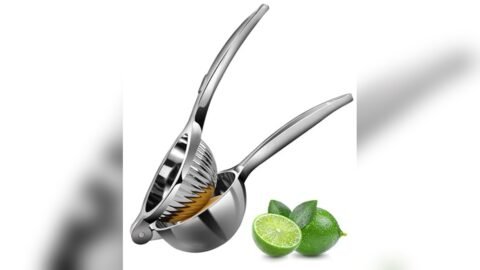 Best Way to Get Lemon Juice Without a Juicer