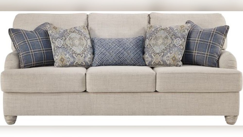 Benchcraft Traemore Sofa: Ultimate Comfort for Modern Living Rooms
