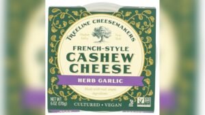 Best Blender for Cashew Cheese: Top Picks for Creamy Vegan Cheese
