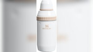 Best Bottles for Freezer Door Cocktails: Top Picks for Perfect Mixes