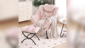 Best Chair for Crocheting: Comfort, Style, and Ergonomic Support Combined