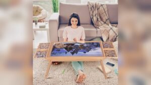 Best Chair for Doing Puzzles: Comfort Meets Functionality and Style