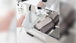 Best Cloth for Coffee Machine: Top Microfiber Towels for Easy Cleaning