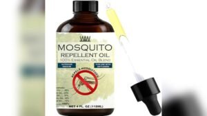 Best Essential Oil Blend for Mosquito Repellent: Top Natural Solutions Reviewed