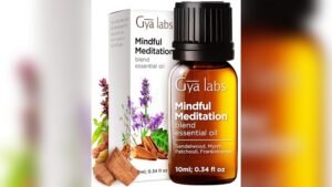 Best Essential Oil Blends for Meditation to Enhance Relaxation and Focus