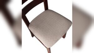 Best Fabric for Dining Room Chair Upholstery: Durable, Washable, and Stylish Choices