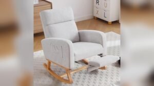Best Feeding Chair for Mom: Top Comfortable Nursing Rocking Chairs