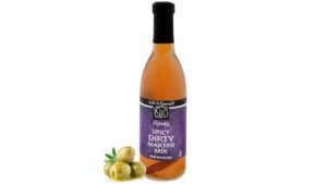 Best Low Cal Mixers for Vodka: Savory and Spicy Martini Options
