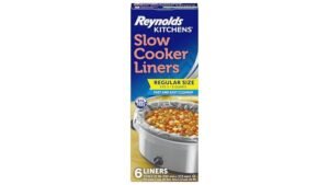 Best Meals for a Slow Cooker Using Essential Accessories and Seasonings