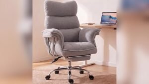 Best Office Chair for Sitting Long Periods 2: Comfort Meets Ergonomic Support