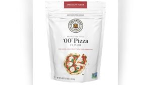 Best Pizza Dough for Pizza Oven: King Arthur 00 Flour Review