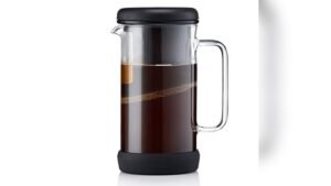 Best Single Serve Coffee Maker for Small Spaces: Compact, Stylish & Efficient