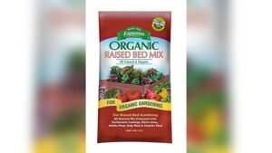 Best Soil Blend for Raised Beds: Top Organic Mixes for Healthy Gardens