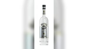 Best Vodka for Mixers: Top Premium Choices for Smooth Cocktails