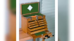 Best Wood for Building Drawers: Top Materials for Durable Storage Solutions