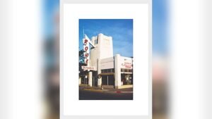 Rowe Furniture Quality: Timeless Vintage Wall Art for Classic Americana Decor
