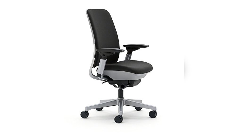 Steelcase Amia vs Leap Detailed Chair Comparison 2026