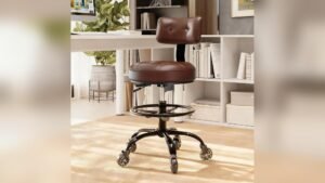 Best Desk Chair for Guitar: Comfort Meets Style for Musicians