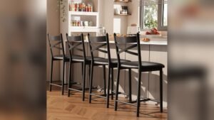 Best Height for Dining Chair: Choosing Comfort with Stylish Bar Stools