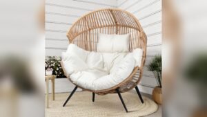 Best Patio Chair for Reading: Cozy Egg Chair with Ottoman and Cushions