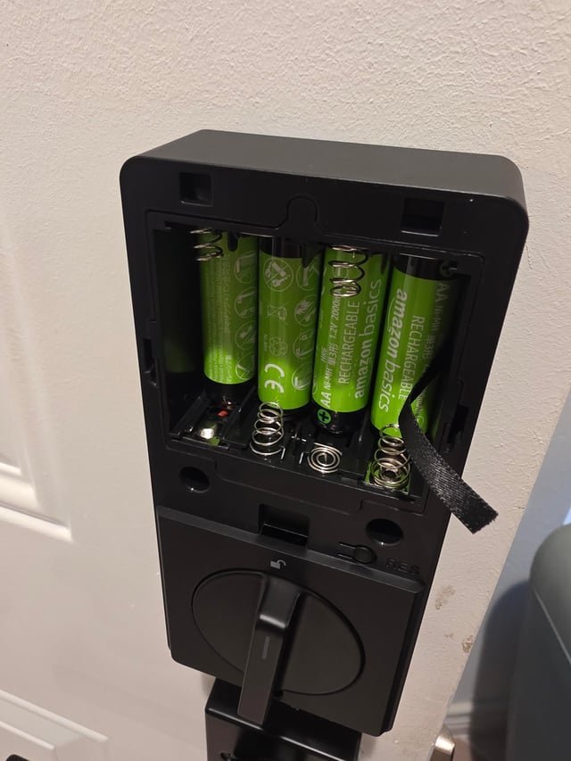 A digital guide about smart lock troubleshooting displayed on a tablet screen.